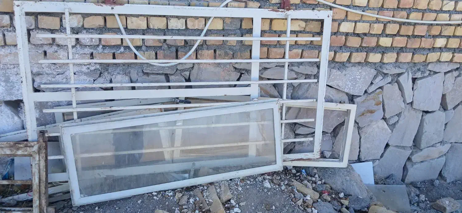 چهارعدد پنجره سالم|مصالح و تجهیزات ساختمان|نوده انقلاب, |دیوار