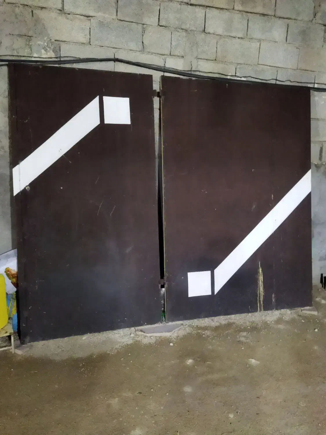 درب حیاط|مصالح و تجهیزات ساختمان|بوشهر, |دیوار