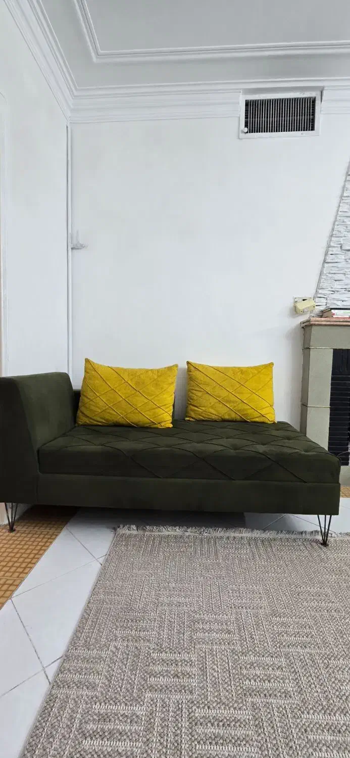 مبل ۴نفره درحد نو|مبلمان خانگی و میز عسلی|ملارد, |دیوار