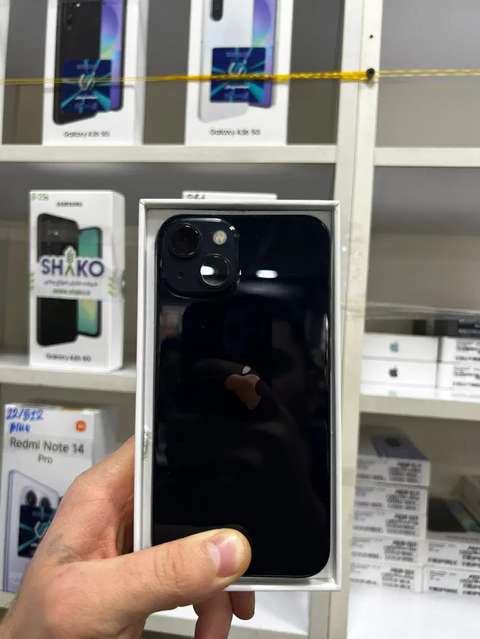 13 Ch 128|موبایل|تهران, جمهوری|دیوار