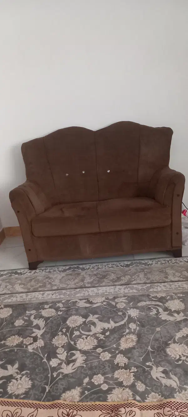 فروش مبل ۷ نفره|مبلمان خانگی و میز عسلی|رشت, نخودچر|دیوار