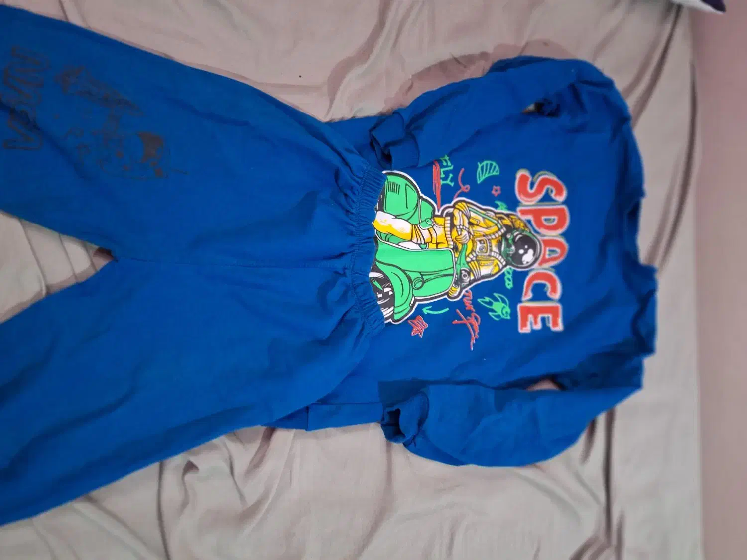 لباس پسرانه|کفش و لباس بچه|شاهین‌شهر, شهرک گلدیس|دیوار