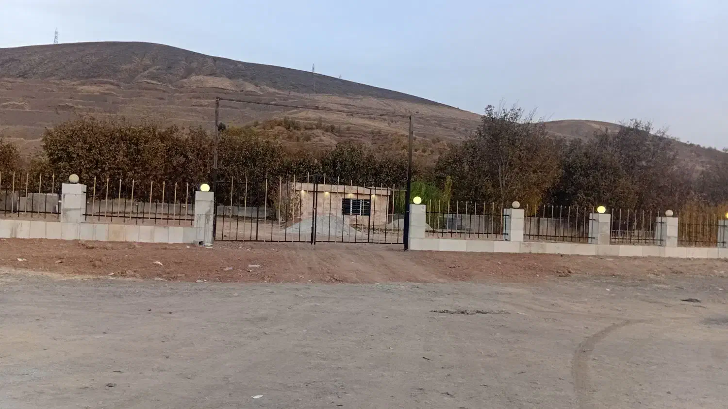 گاراژ جهت اجاره|اجارهٔ مغازه و غرفه|سنندج, |دیوار