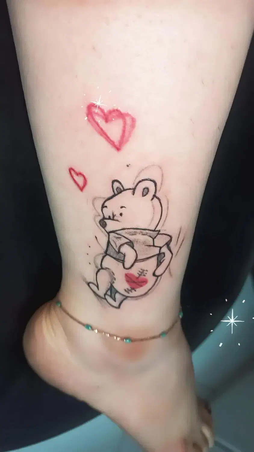 تتو بــدن بانوان ،میکرو ابـرو ،شید لب ،خطچشم|خدمات آرایشگری و زیبایی|نور, |دیوار