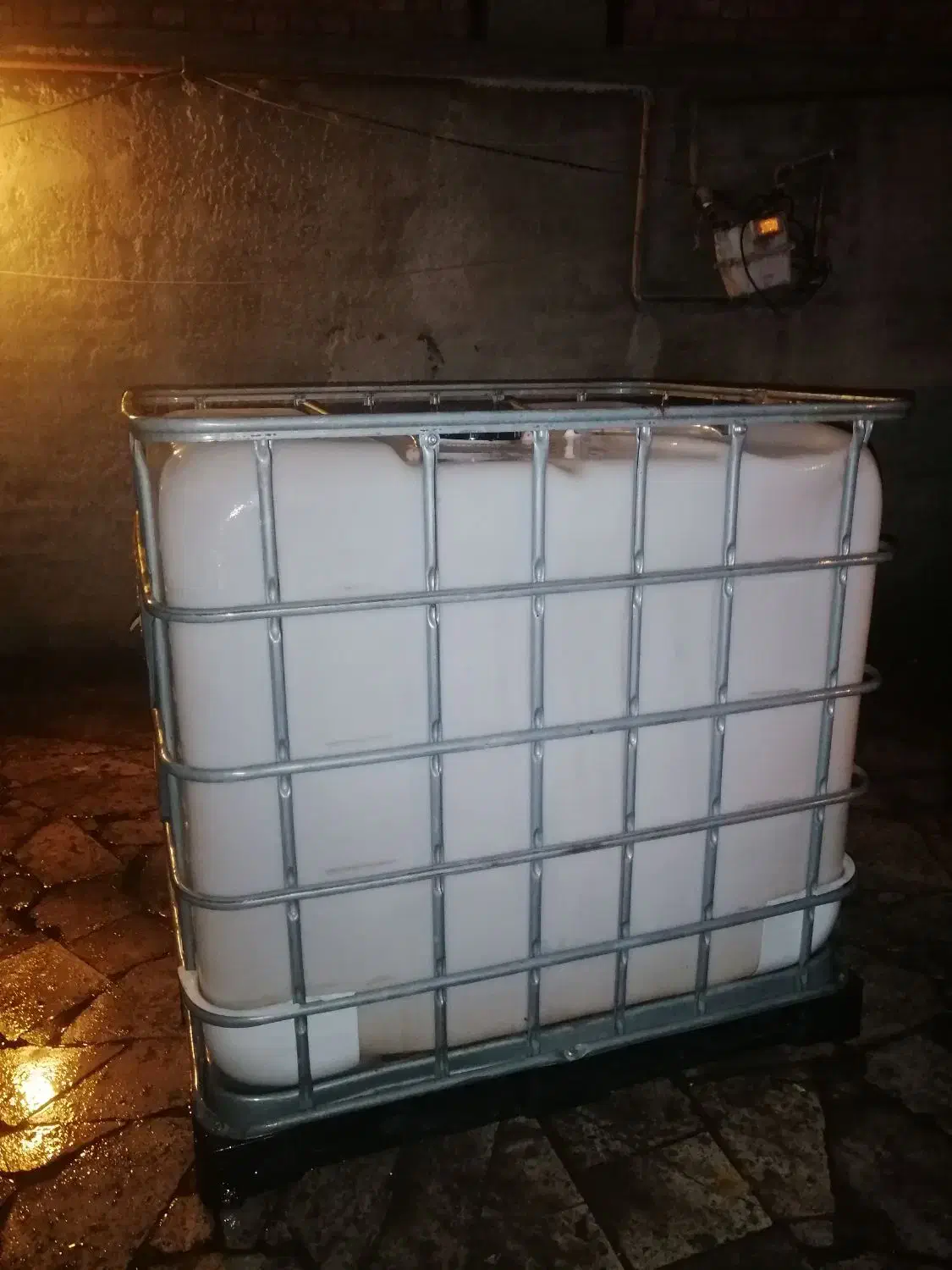 مخزن آب 1000 لیتری|مصالح و تجهیزات ساختمان|ماکو, |دیوار