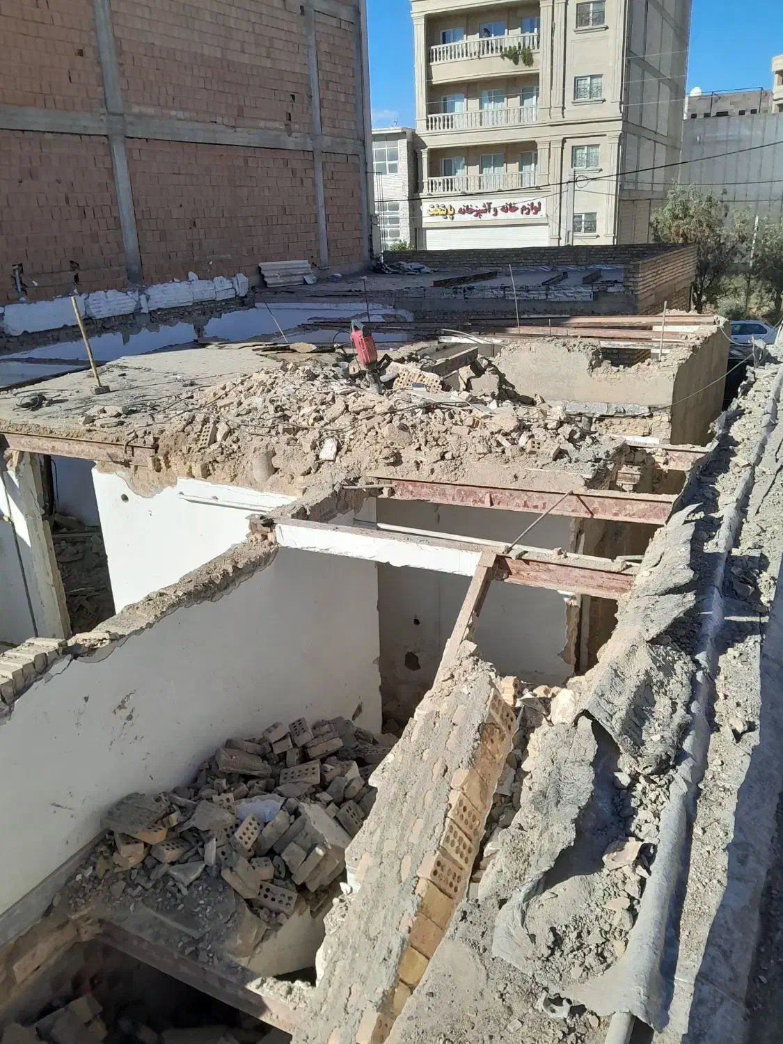 کارگر برا ی تخریب|استخدام معماری، عمران و ساختمانی|گنبد کاووس, |دیوار