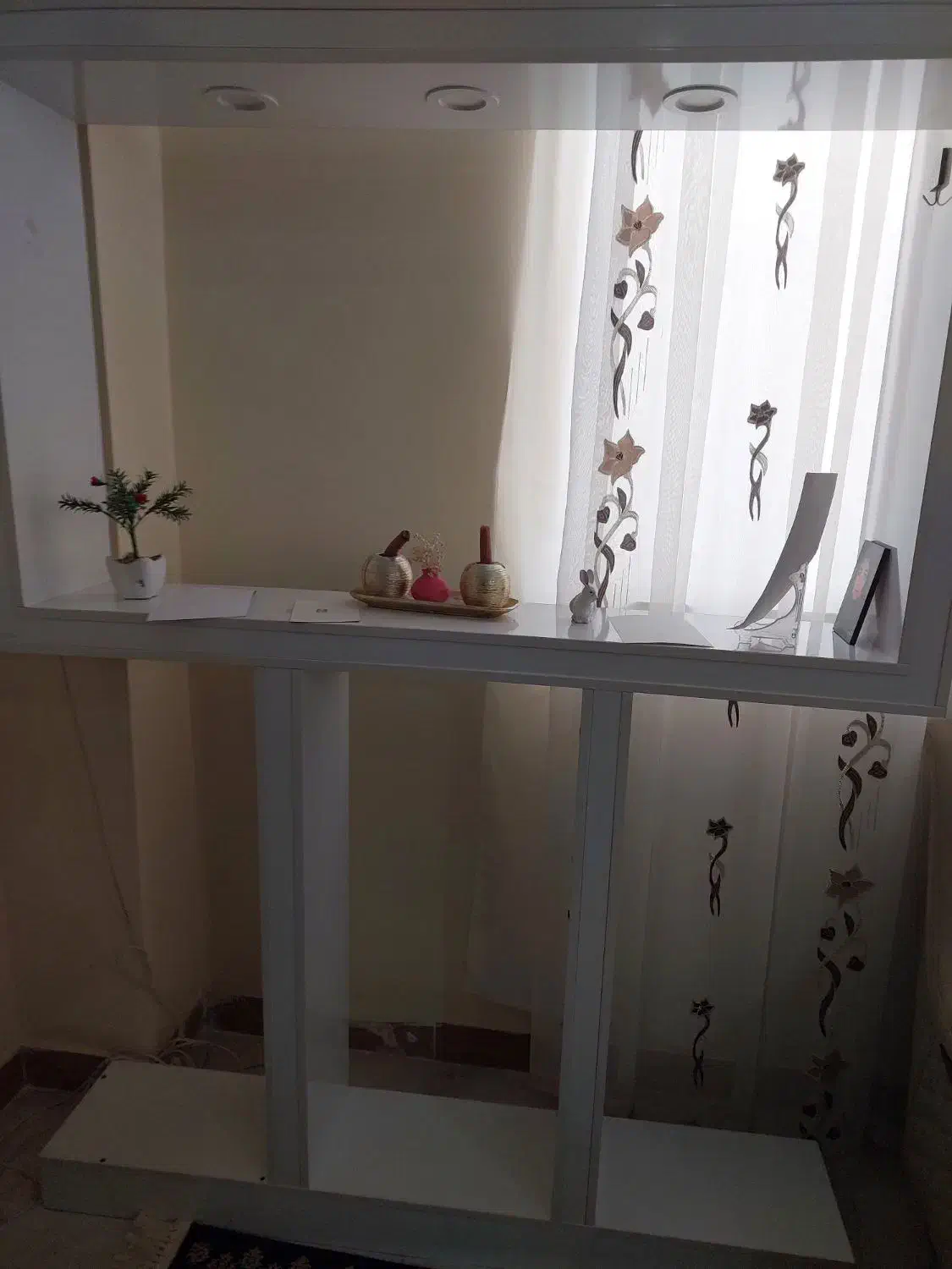 قفسه ی همه کاره|کتابخانه، شلف، قفسه‌های دیواری|ایلام, |دیوار