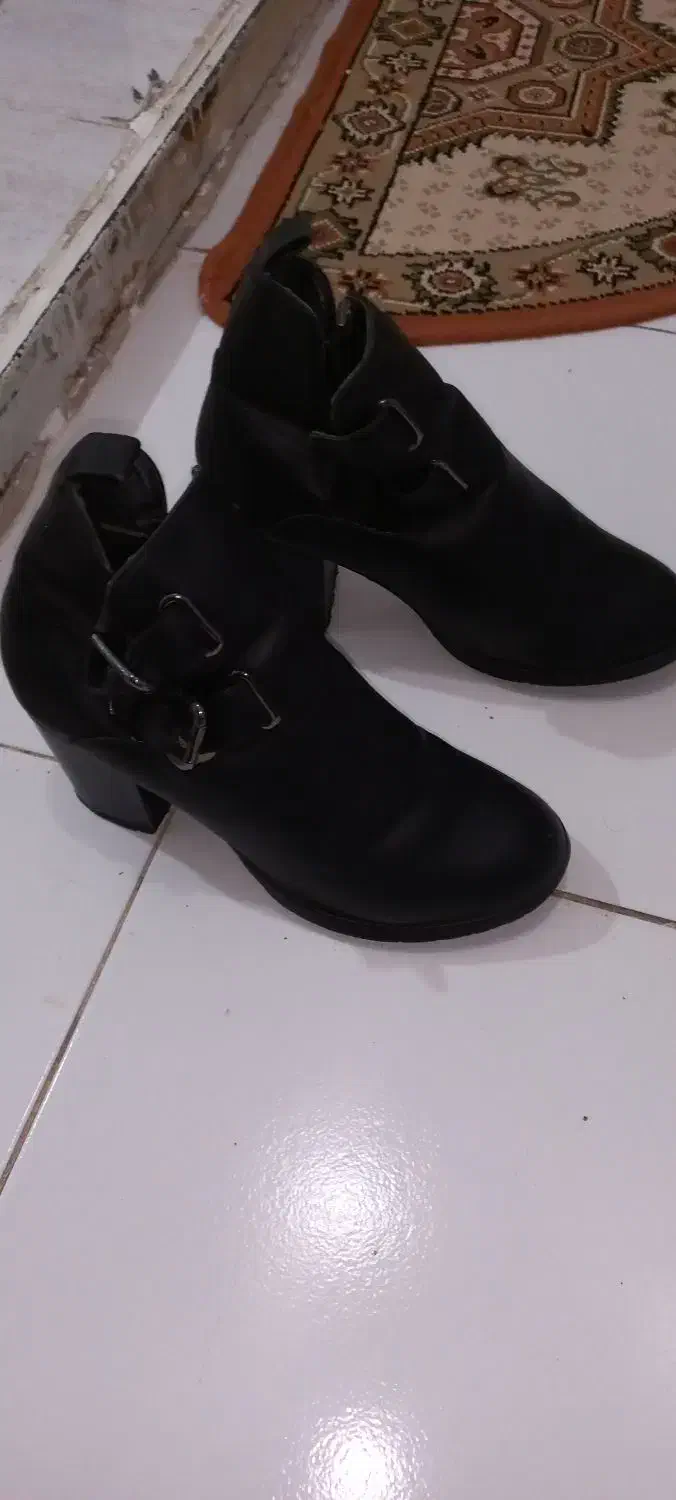 چرم اصل سایز ۳۸|کیف، کفش، کمربند|تهران, دکتر هوشیار|دیوار