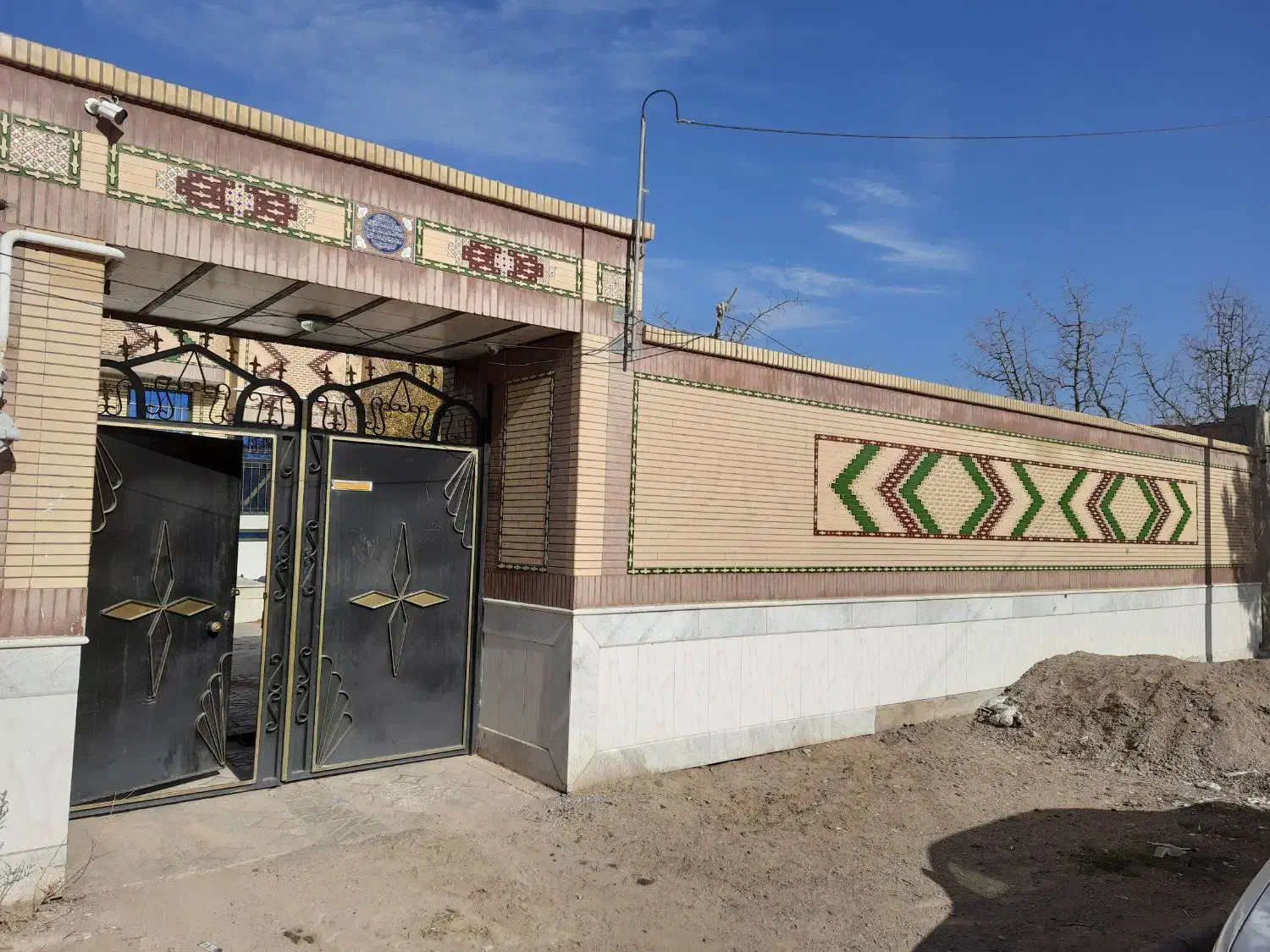 منزل ویلایی دو کله .اسدیه..اسدآباد.آزادگان ۱۱|فروش خانه و ویلا|درمیان, |دیوار