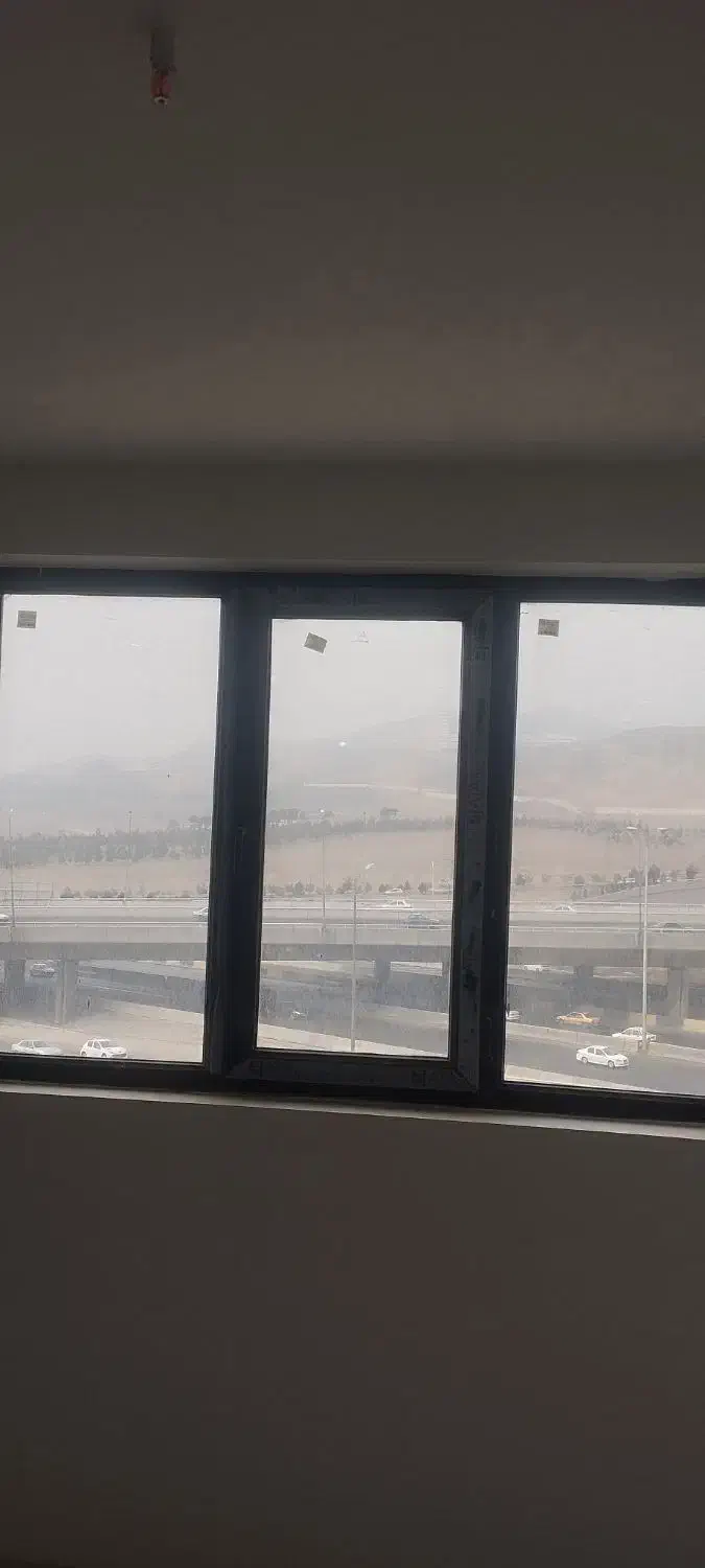 واحد ۸۰ متری کم واحد رهن کامل