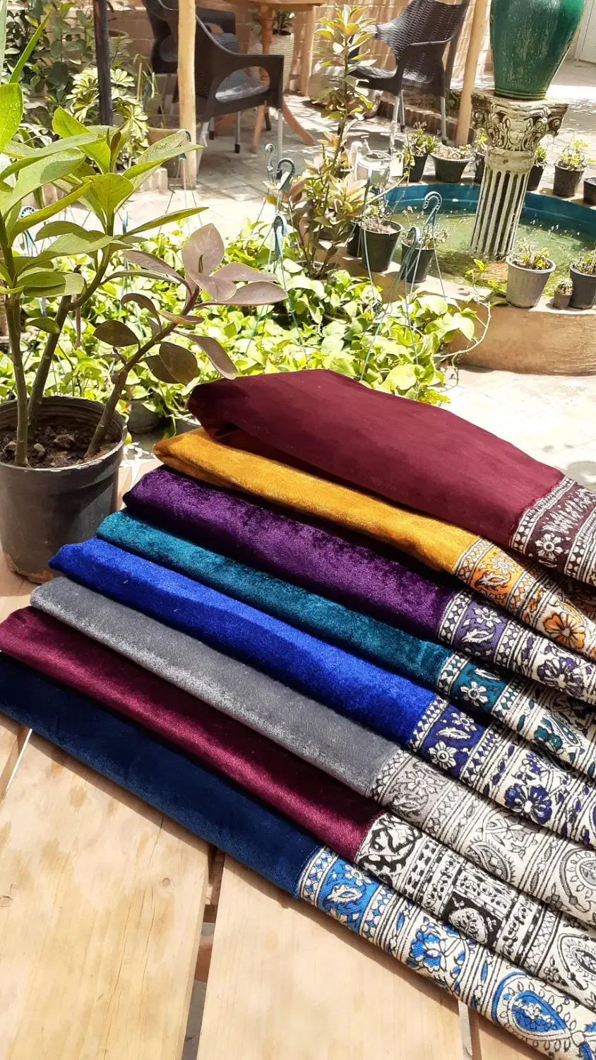 سفره قلمکار|پرده، رانر، رومیزی|کاشان, بازار کاشان|دیوار