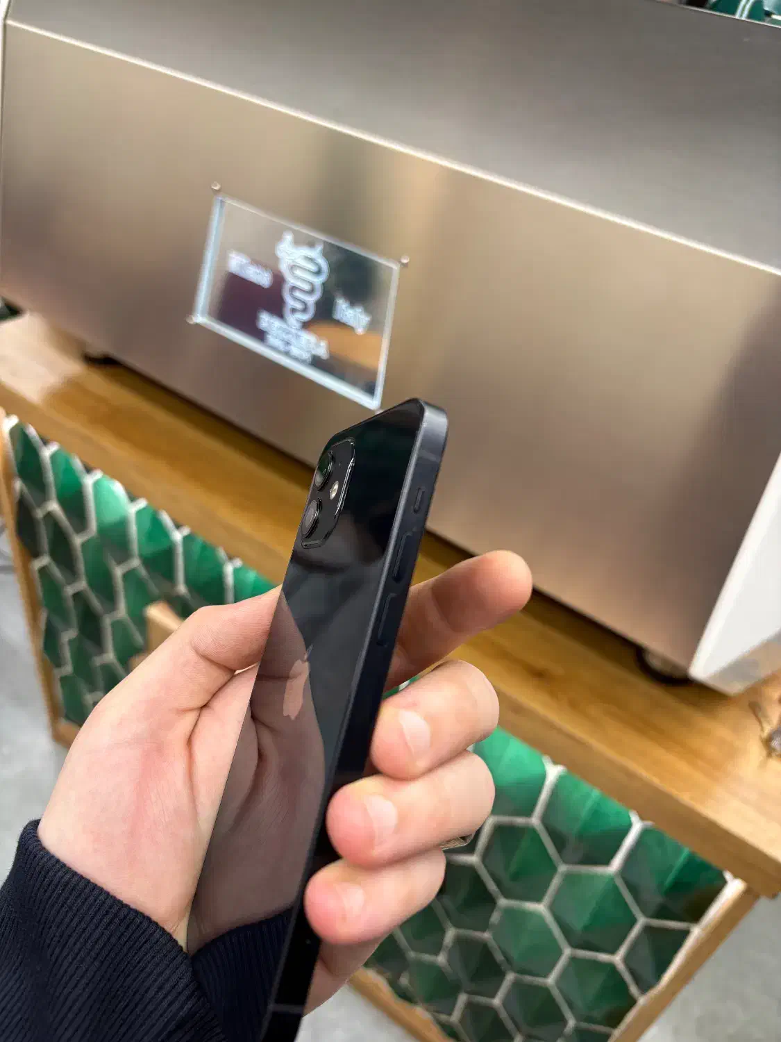 آیفون ۱۲ نرمال|موبایل|لاهیجان, انقلاب|دیوار