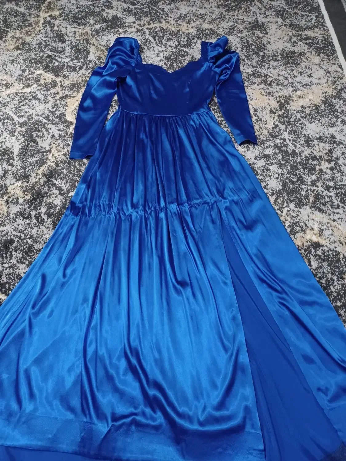 لباس مجلسی|لباس|آستارا, |دیوار