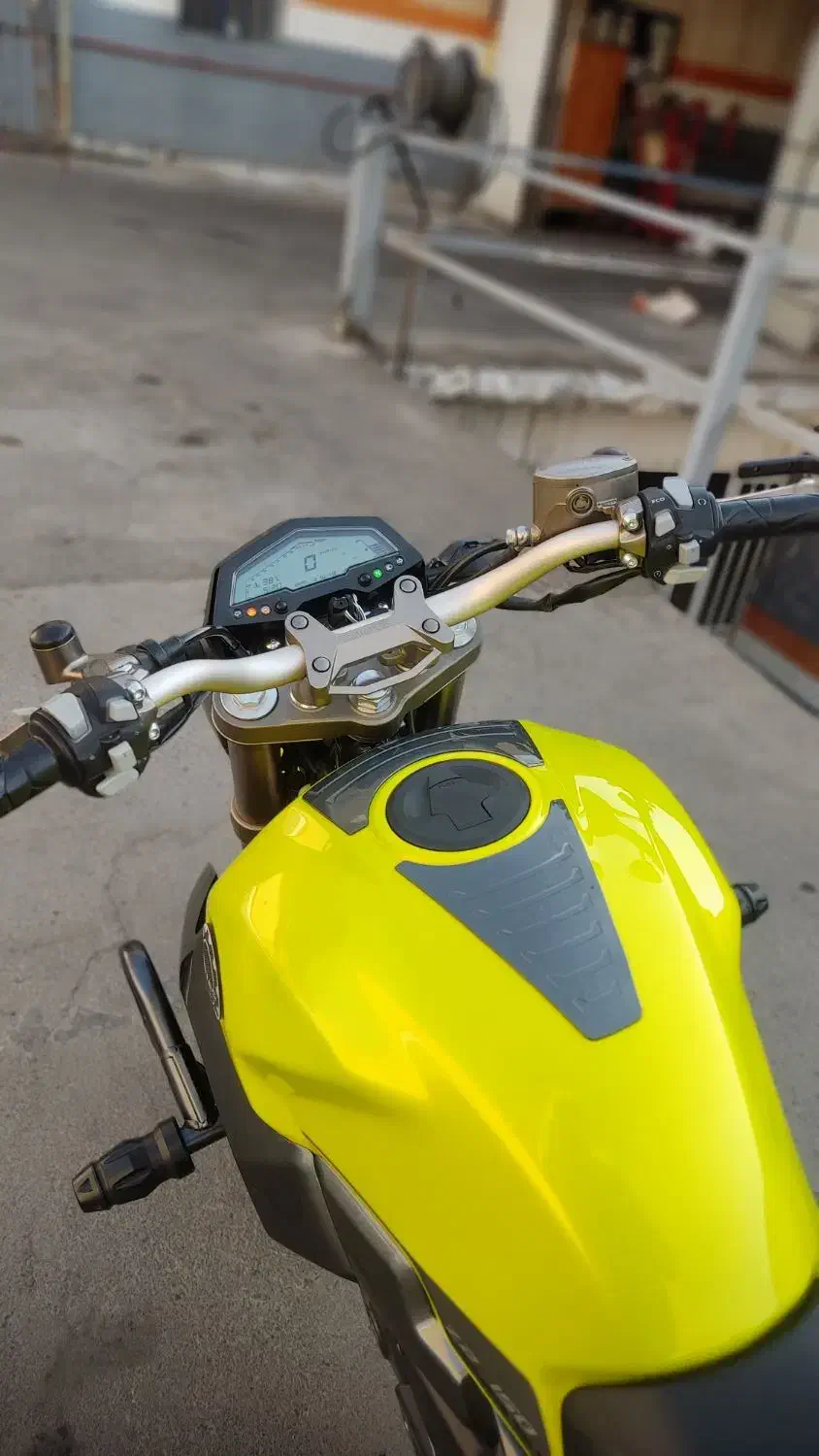 زونتس g1 عروسک|موتورسیکلت|فردیس, فردیس|دیوار