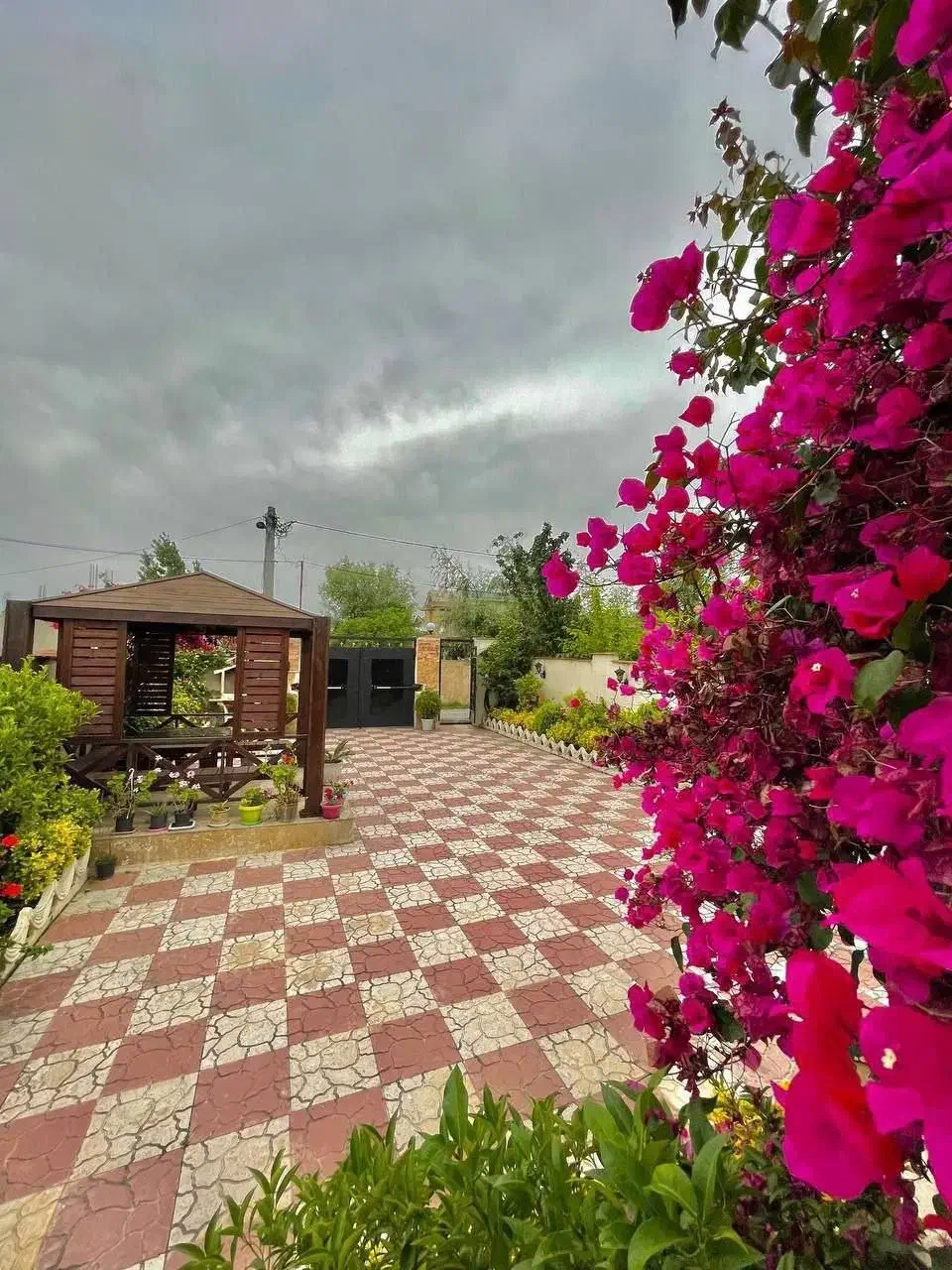 خونه باغچه220متری/سندتکبرگ.مازن**دران|فروش خانه و ویلا|قم, باجک یک|دیوار