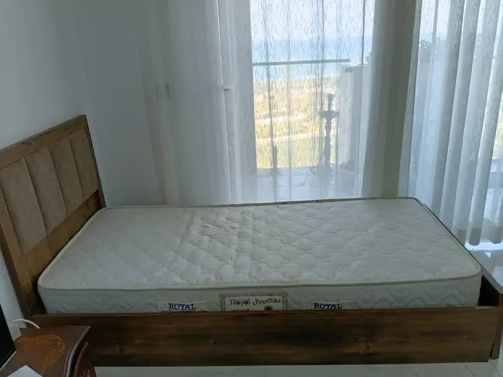 تخت و تشک|تشک تختخواب|چالوس, |دیوار