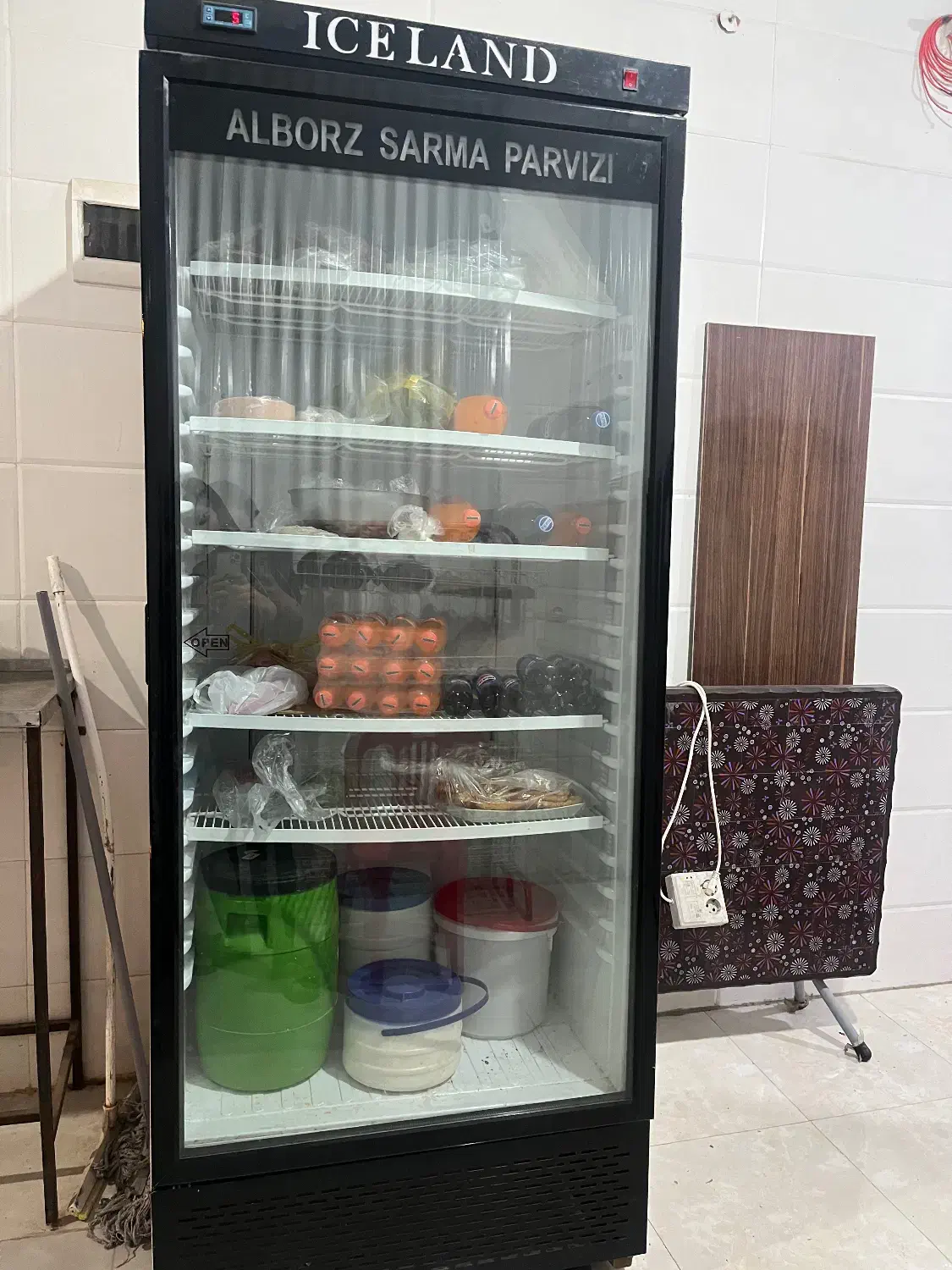 فروش کلیه تحهیزات ساندویچ فروشی|کافیشاپ و رستوران|کازرون, |دیوار