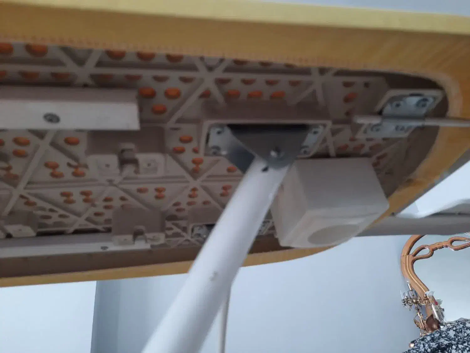 میز اتو|اتو و لوازم اتو|مشهد, راه آهن|دیوار