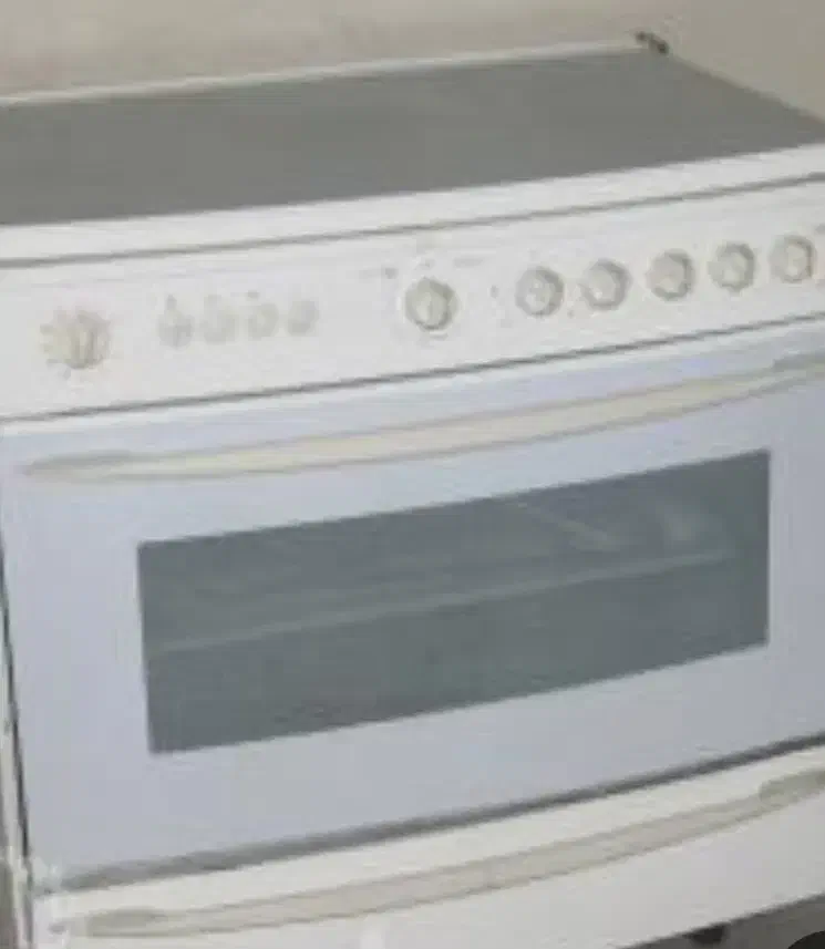 گازطرح فر کارکرده|اجاق گاز و لوازم برقی پخت‌وپز|مشهد, خرمشهر|دیوار