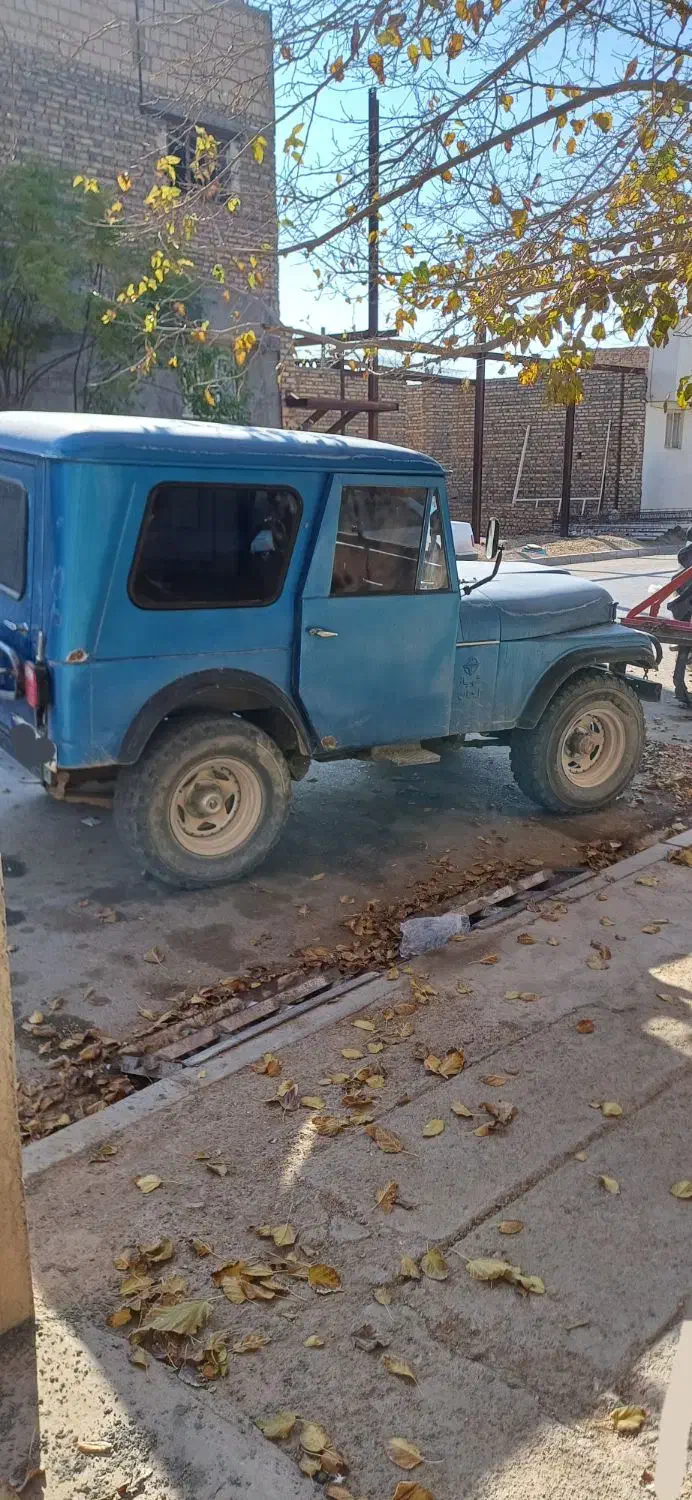 جیپ شهباز 6 سیلندر تمام لوازم فابریک|خودرو کلاسیک|تربتحیدریه, سرمحله|دیوار