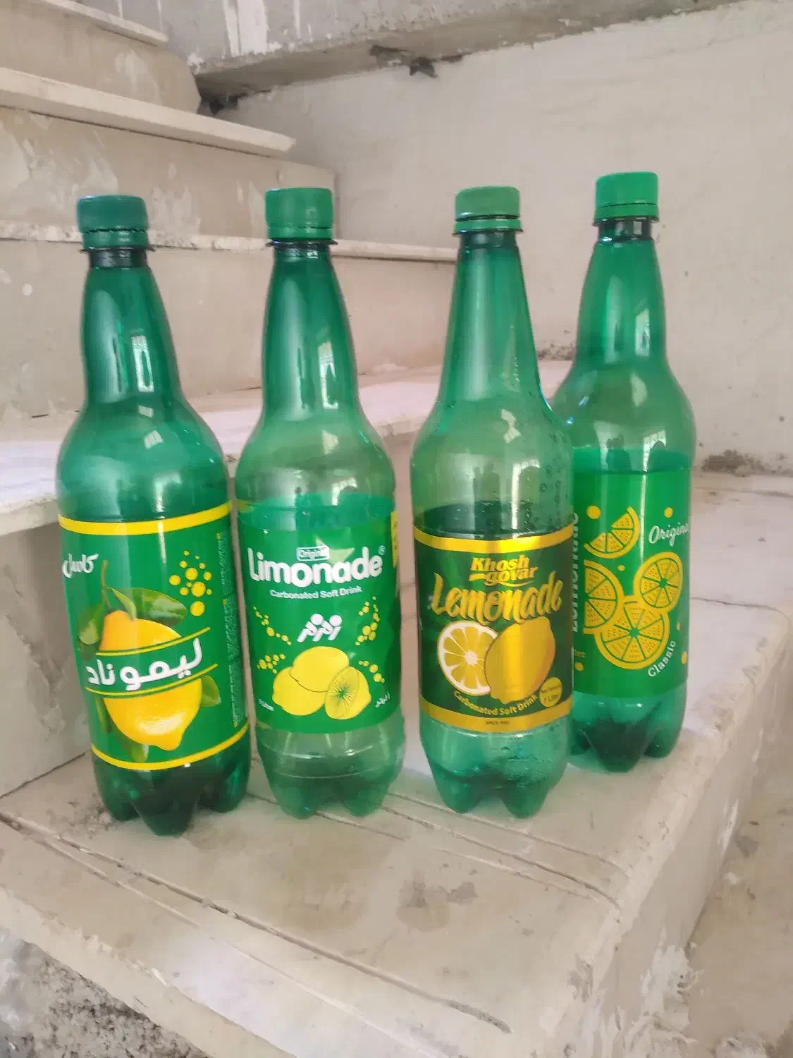 جانوشابه|ظروف نگهدارنده، پلاستیکی، یکبارمصرف|یاسوج, |دیوار