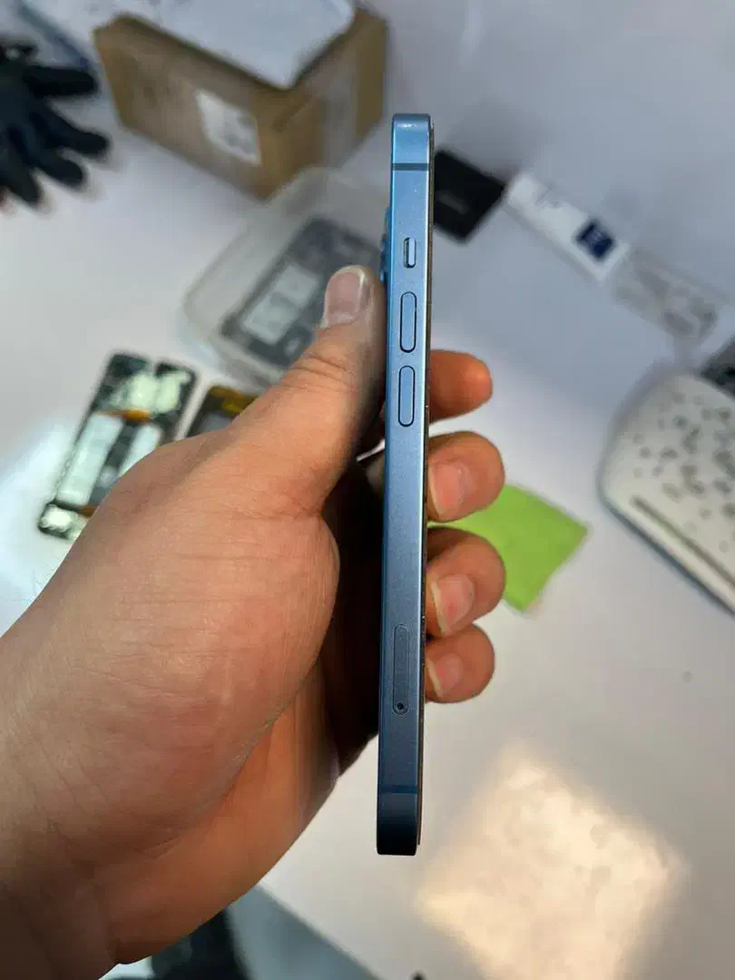 آیفون ۱۳ نرمال  اصلی  zaa|موبایل|شاهرود, |دیوار