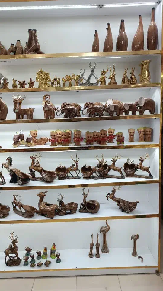 پخش عمدی مجسمه های پلی استر|مجسمه، تندیس، ماکت|آبادان, |دیوار