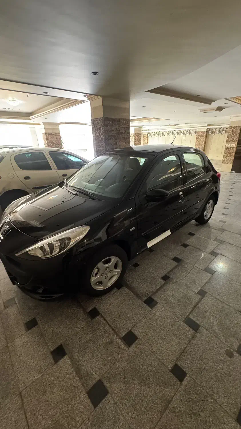 پژو ۲۰۷ پانا اتوماتیک مشکی|خودرو سواری و وانت|تهران, مجیدیه|دیوار