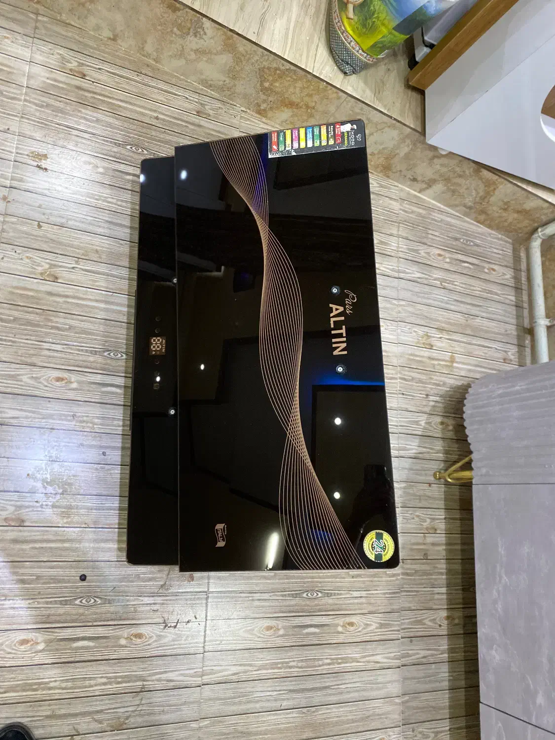 هود|هود|قیدار, |دیوار