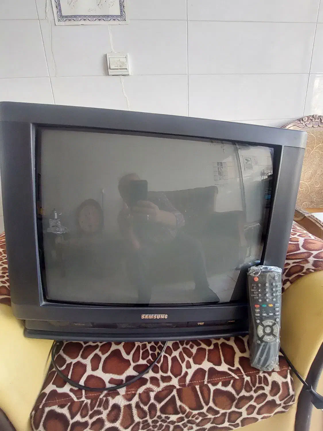 سامسونگ۲۱اینچاصل،کیفیتعالیسالم،،کنترلدار|تلویزیون و پروژکتور|اردبیل, |دیوار