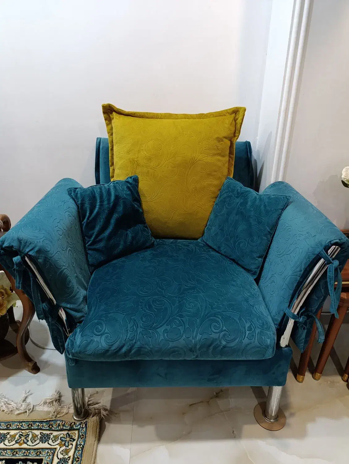 مبلمان راحتی|مبلمان خانگی و میز عسلی|اراک, |دیوار