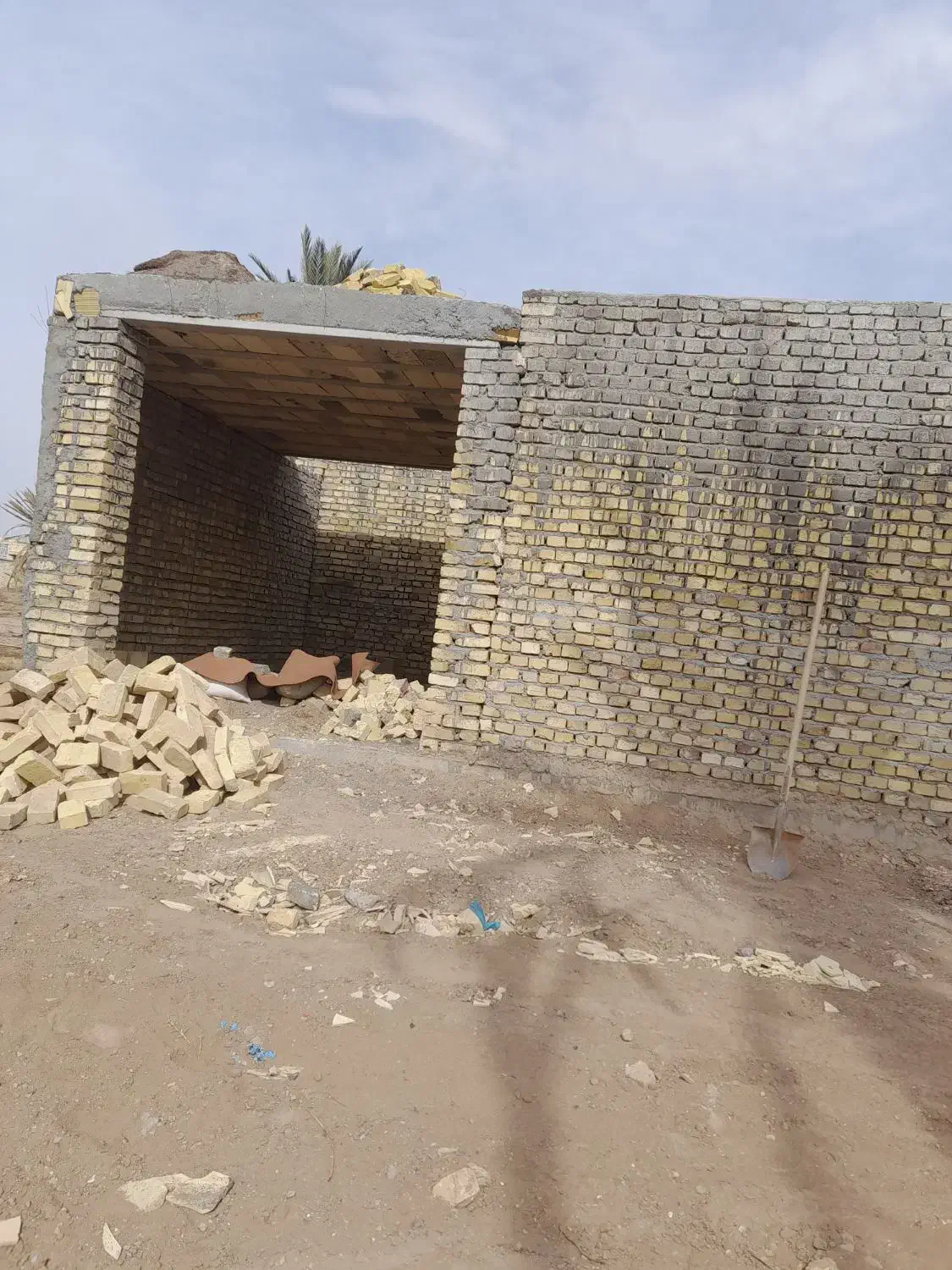 زمین نیمه ساز|فروش خانه و ویلا|بافق, |دیوار