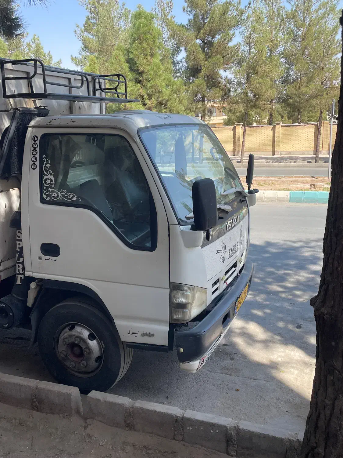 ایسوزو ۸۸|خودرو سنگین|کرمان, |دیوار