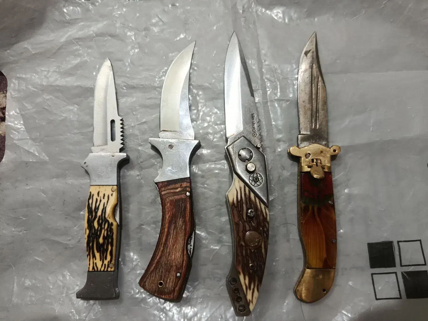 چاقو|کلکسیون اشیاء عتیقه|زنجان, |دیوار