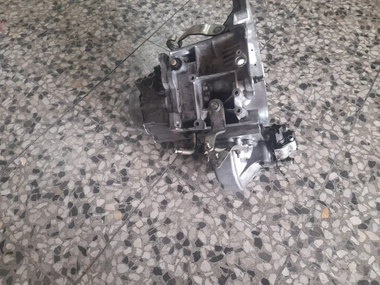 گیربکس ۴۰۵|قطعات یدکی و لوازم جانبی|رشت, لاکان شهر|دیوار