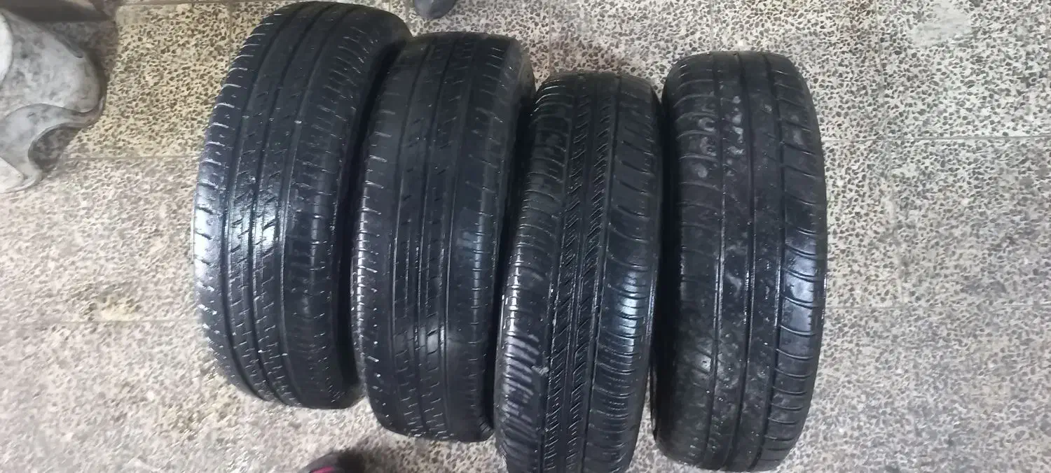 لاستیک ایران تایر ۴۰ درصد|قطعات یدکی و لوازم جانبی|اصفهان, ارداجی|دیوار