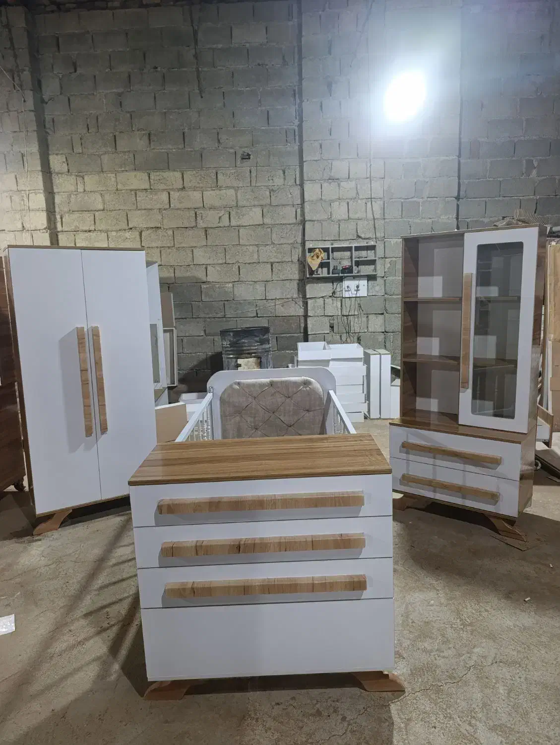 سیسمونی آرسین|تخت و سرویس خواب|ارومیه, |دیوار