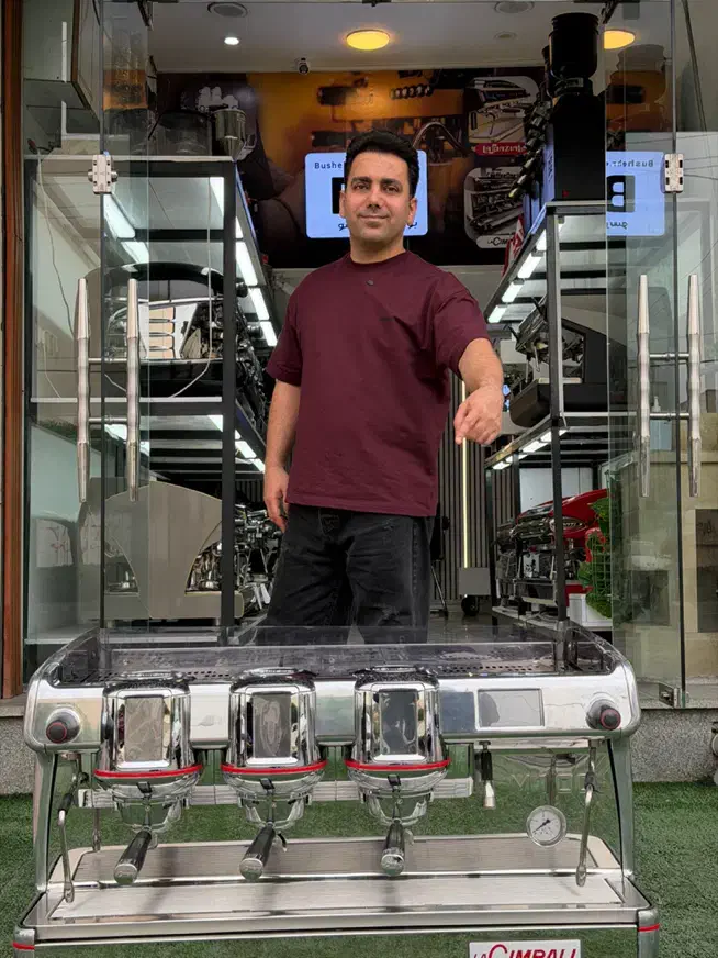 اسپرسوساز صنعتی کارکرده و آسیاب قهوه|کافیشاپ و رستوران|بوشهر, |دیوار