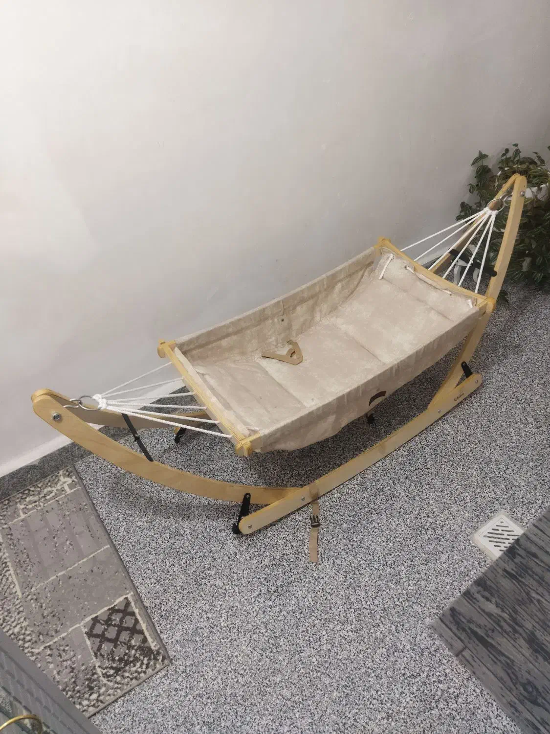 گهواره بچه چوبی|تخت و سرویس خواب|سنقر, |دیوار