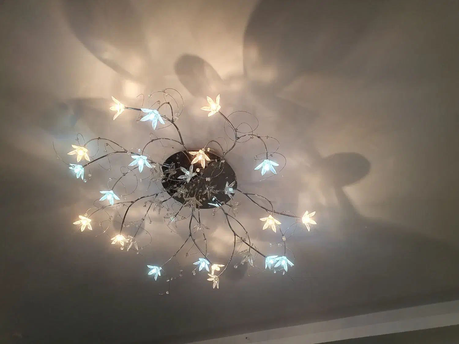 لوستر سقفی کم مصرف|لوستر و چراغ آویز|تهران, پونک|دیوار