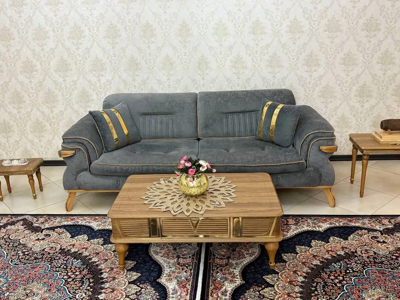 مبلمان راحتی تختخوابی مکانیزه|مبلمان خانگی و میز عسلی|رباط‌کریم, رباط‌کریم|دیوار