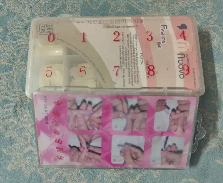 دو بسته تیپ کاشت ناخن|آرایشی، بهداشتی، درمانی|شاهینشهر, عطار|دیوار