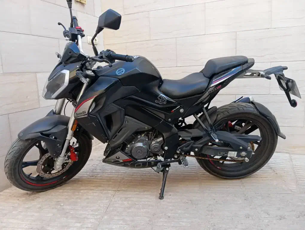 بنای۱۸۰|موتورسیکلت|سمنان, |دیوار