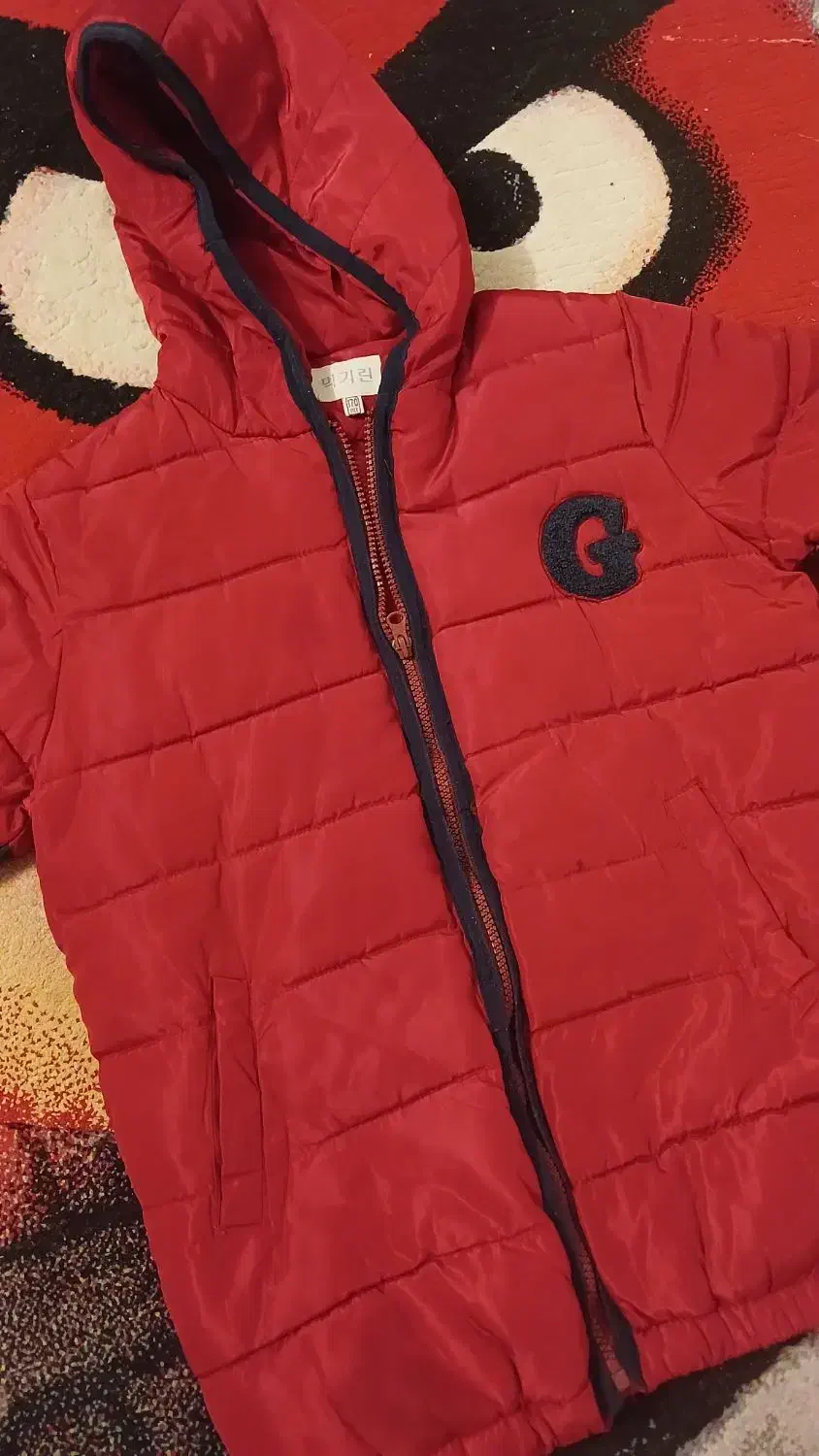 کاپشن|کفش و لباس بچه|نیشابور, بزرگمهر|دیوار