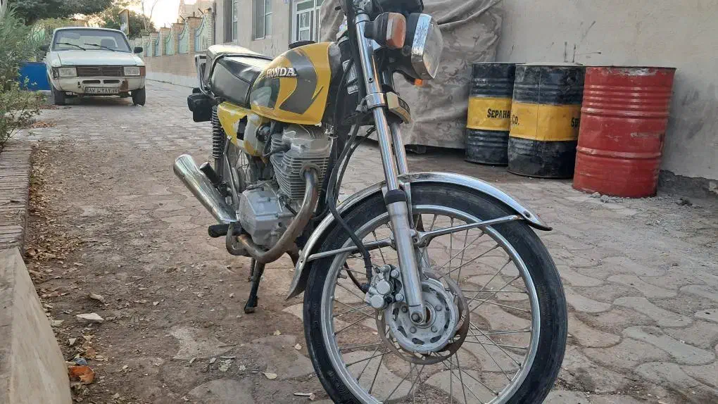 موتور 200cc|موتورسیکلت|قم, امامزاده ابراهیم|دیوار