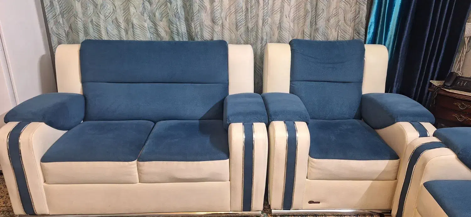 مبل راحتی|مبلمان خانگی و میز عسلی|مشهد, چهارچشمه|دیوار