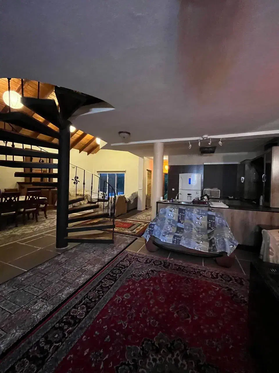 ویلاباغ۴۰۰م مبله فروش فوری به علت مهاجرت سند۶دانگ|فروش خانه و ویلا|ایزدشهر, |دیوار