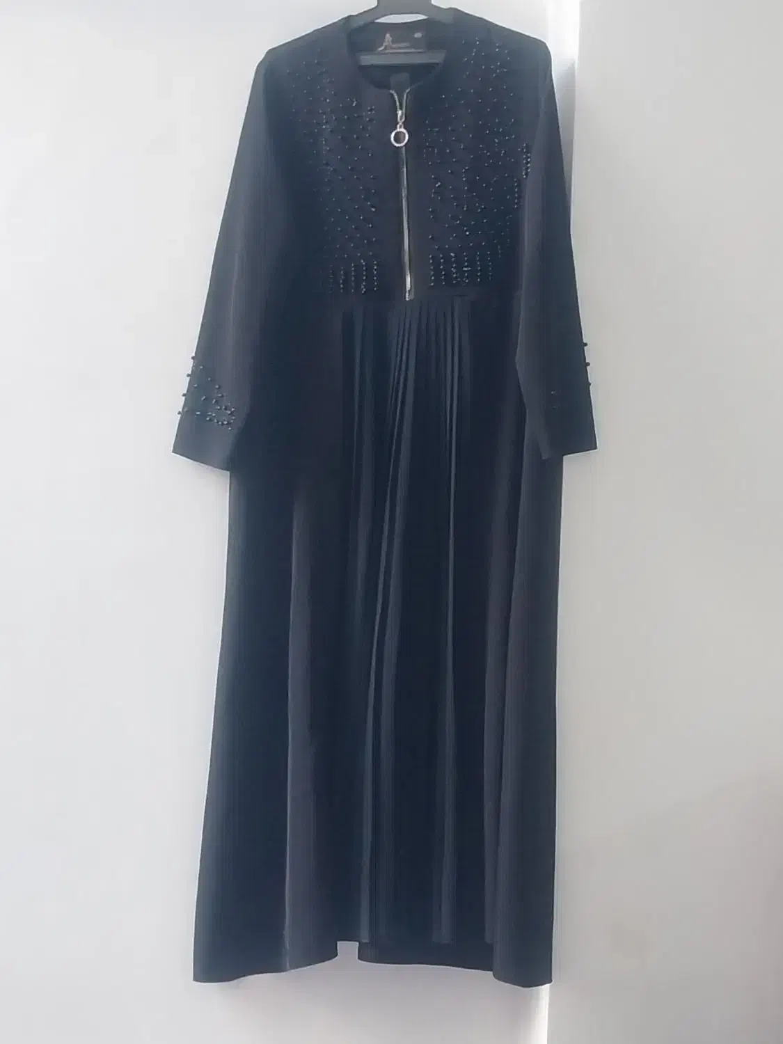 مانتو مشکی|لباس|قیدار, |دیوار