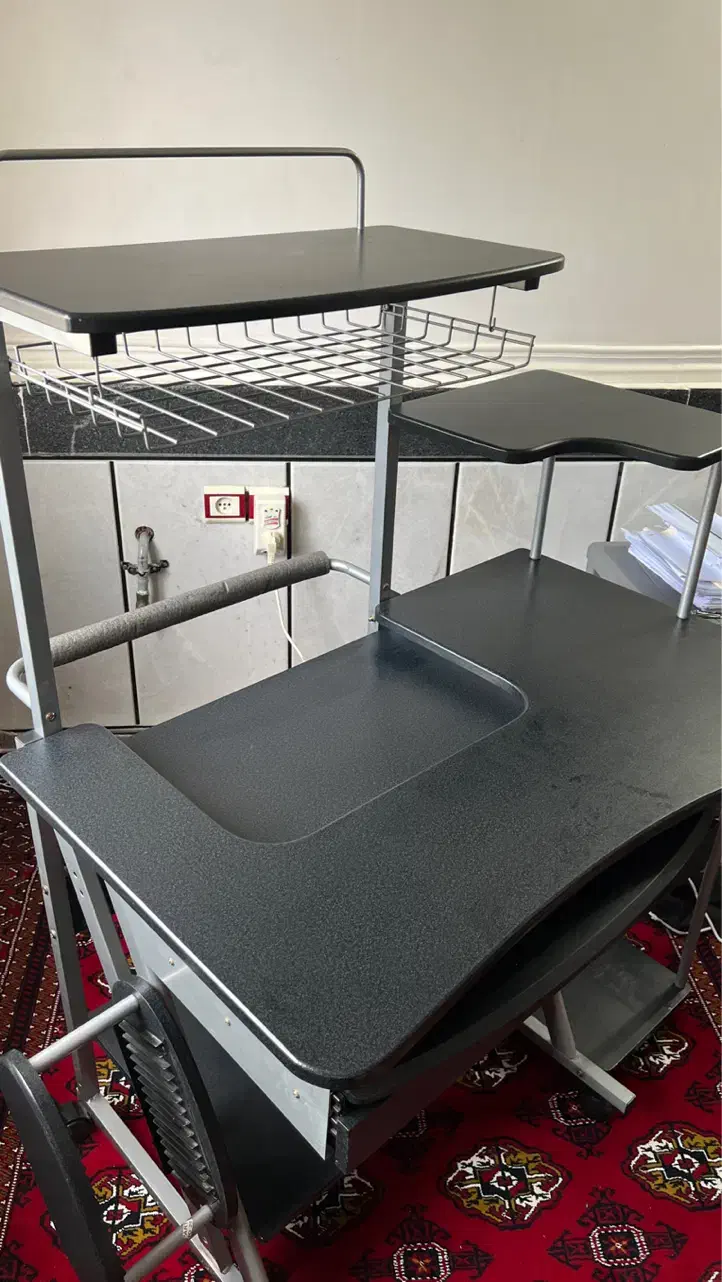 میز حرفه ای کامپیوتر|میز تحریر و کامپیوتر|قائمشهر, |دیوار