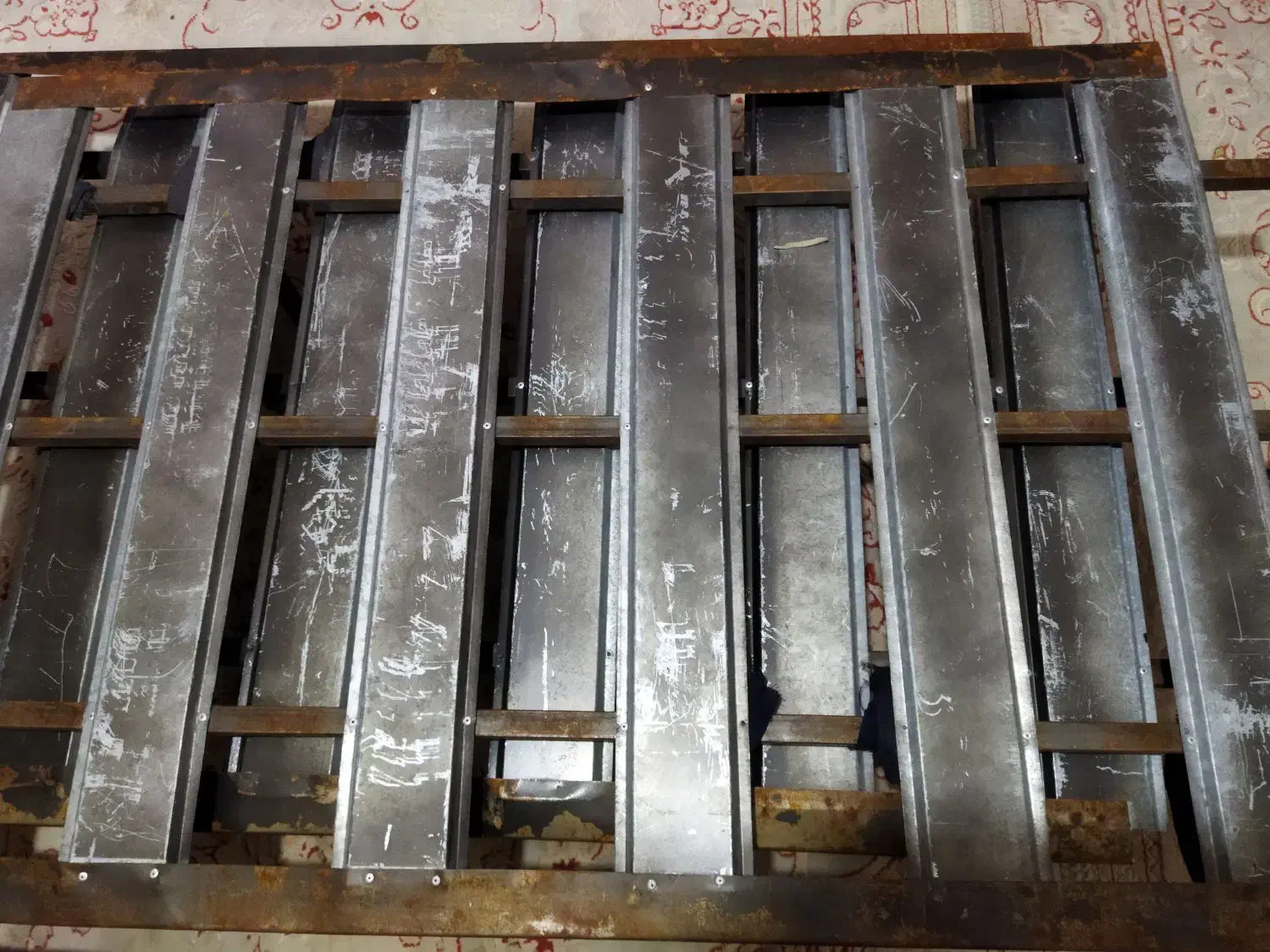 تخت دونفره|تخت و سرویس خواب|مرند, |دیوار